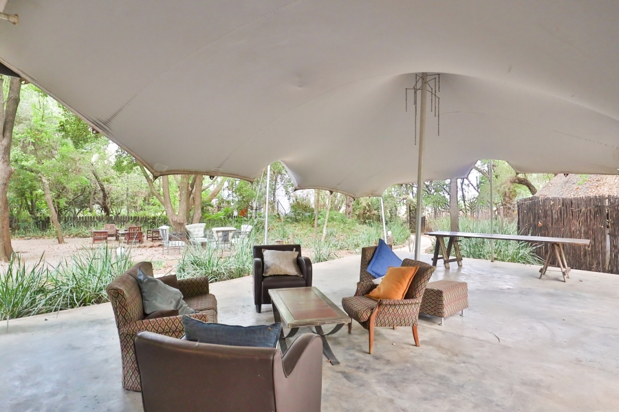 Commercial Property for Sale in Scheerpoort A H North West